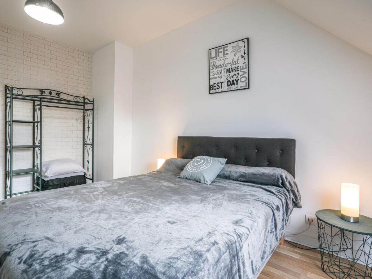 Les Bouvreuils By Interhome La Richardais